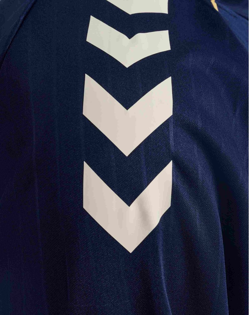 Demi-zip Sortie 26/27 - Chevrons