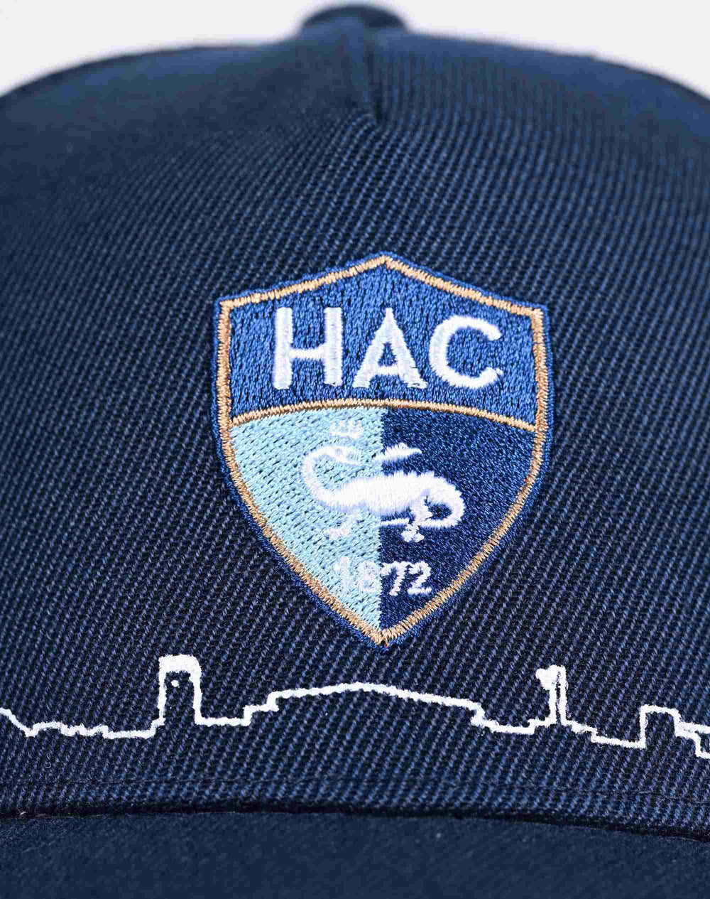 Casquette Trucker Skyline - Détail logo